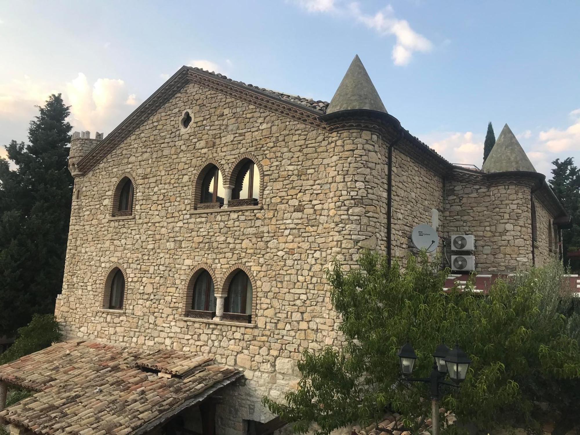 Hotel Lo Smeraldo Roccavivara Экстерьер фото