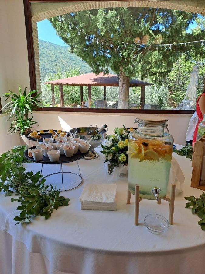 Hotel Lo Smeraldo Roccavivara Экстерьер фото